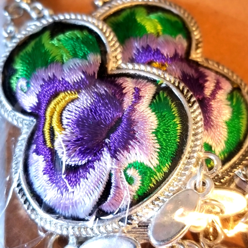 Embroidered earrings